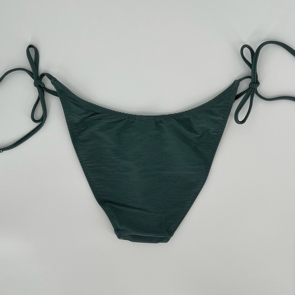 J. Crew Womens Ribbed Cheeky String Bikini Swim Bottom Size M Green Curved Waist - Picture 3 of 8